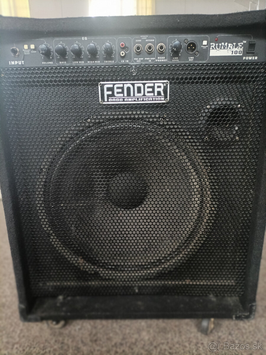 Fender rumble 100 basgitarové kombo