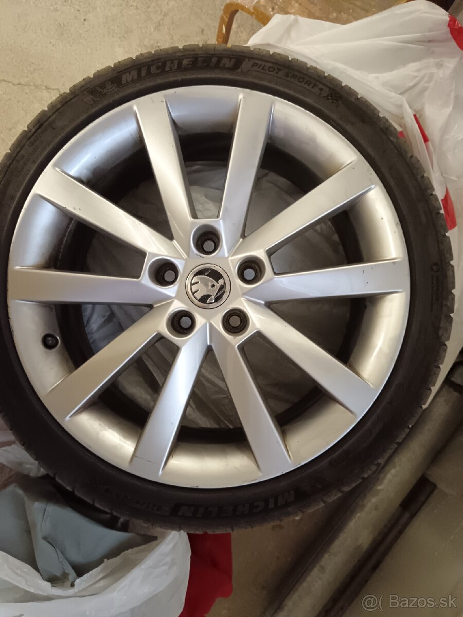 Škoda Alaris R18 5x112 225 40