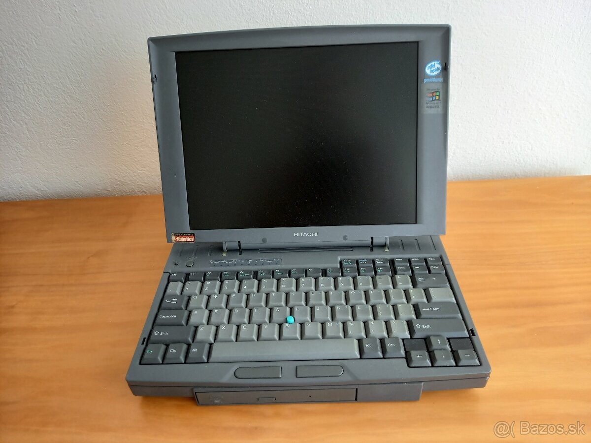Notebook Hitachi