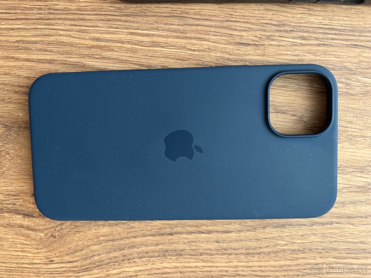 IPhone 15 plus original Apple silikónovy kryt