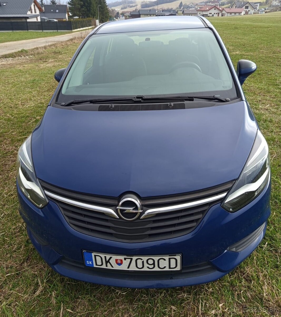 Opel Zafira 7 miestny