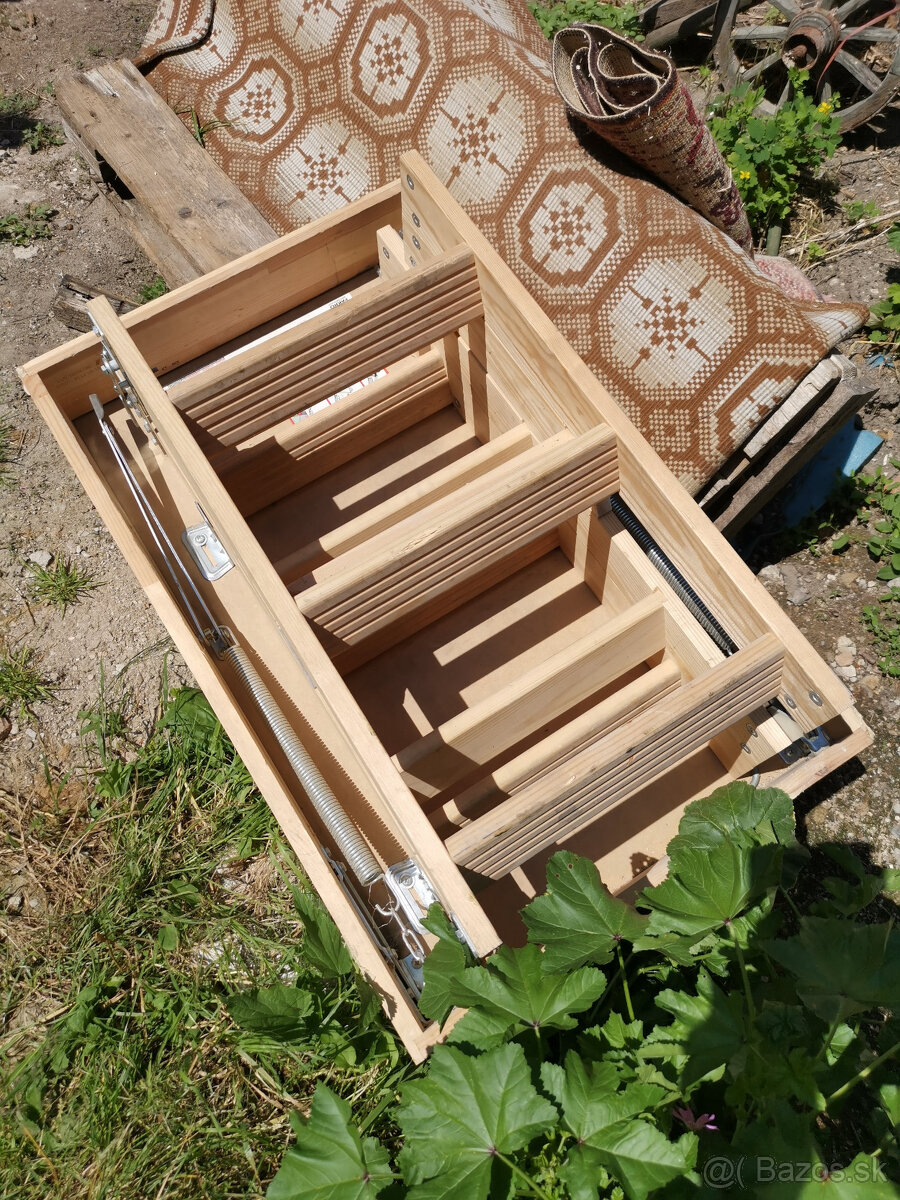 predám podkrovné schody Fakro 60x94