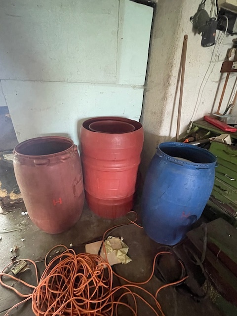 plastove sudy bednicky