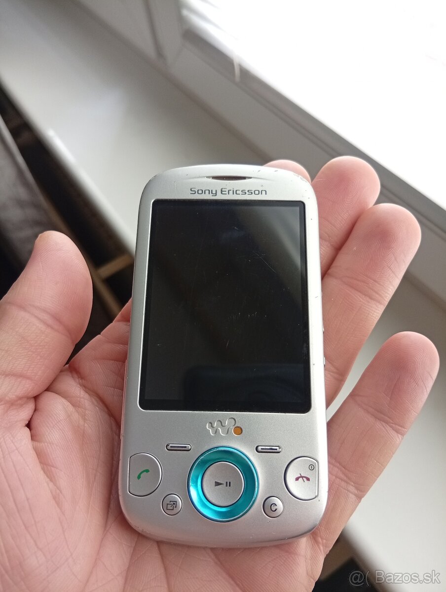 SONY ERICSSON W20i