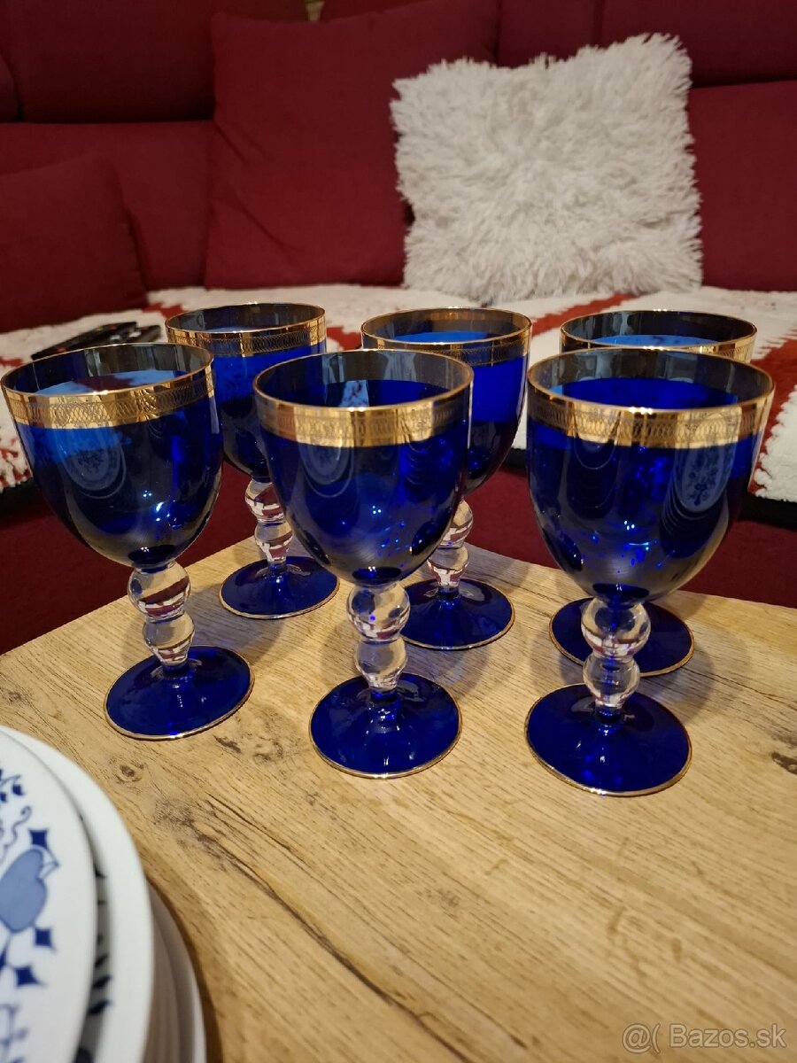 Kobaltové poháre