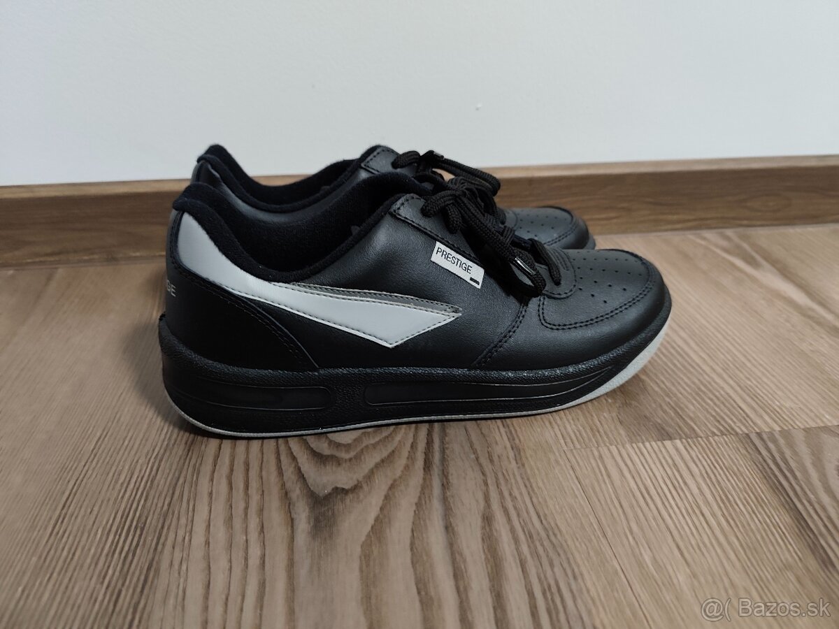 Prestige 41 - kožené čierne tenisky