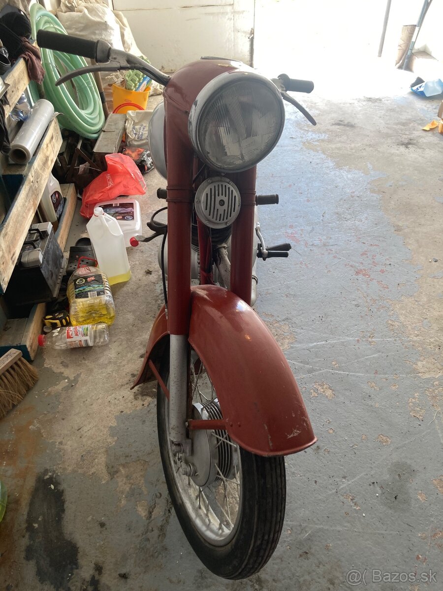 Predam jawa 175 Čz