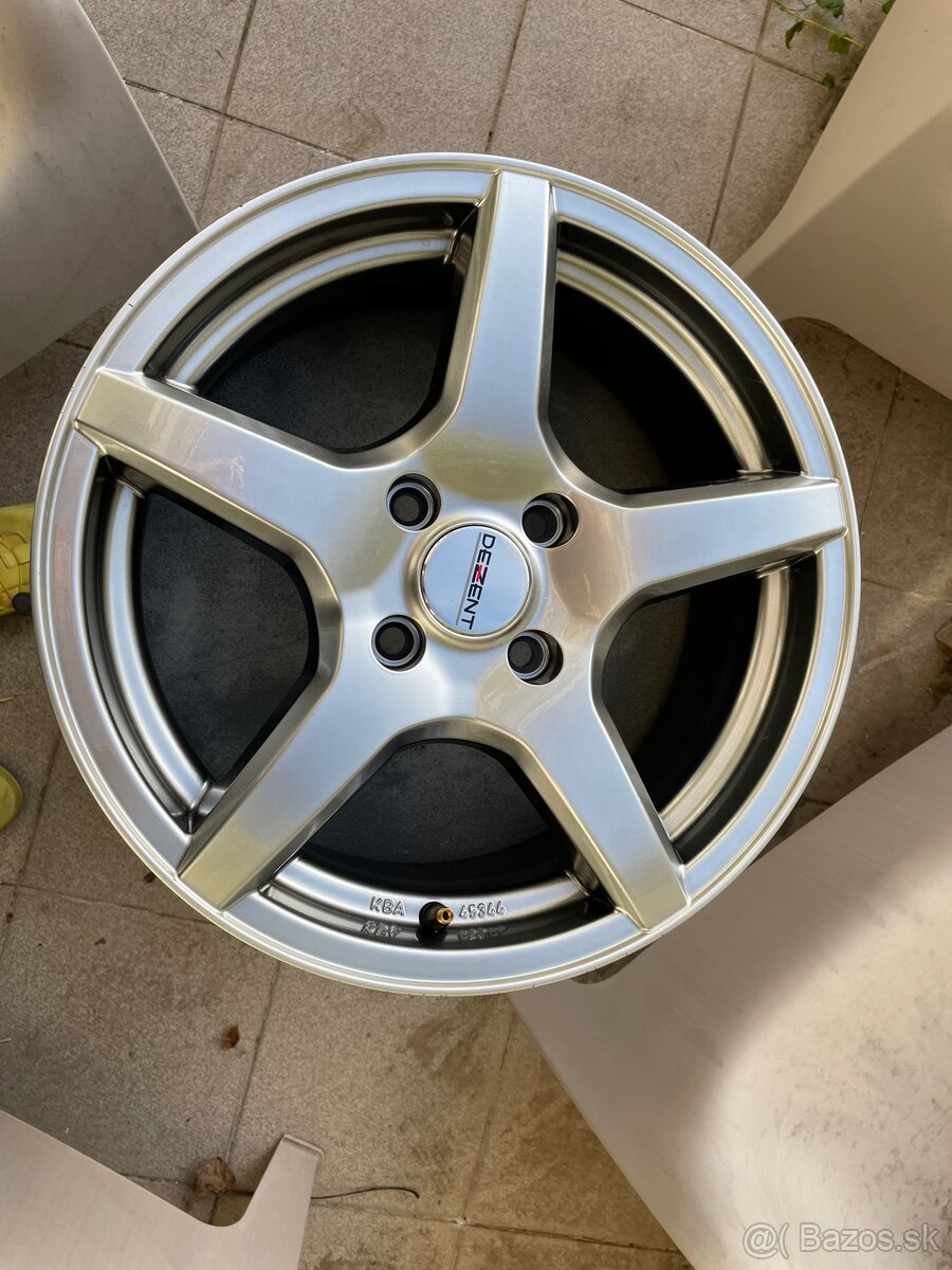 Dezent TY 7Jx16 4x108 stred 67
