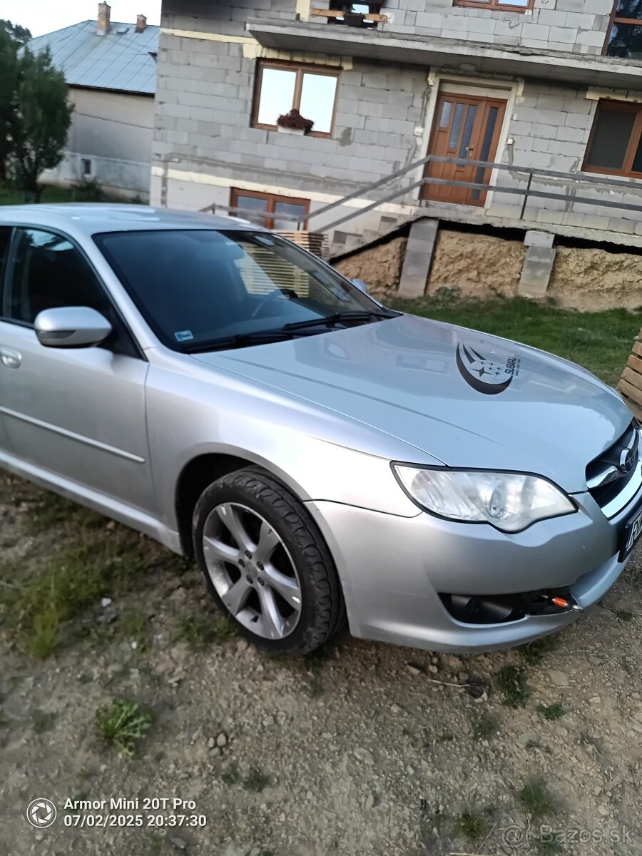 Subaru legacy 2.0 i 121 kw