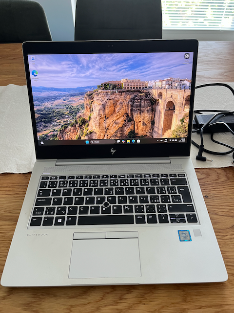 HP EliteBook 830 G5 Laptop