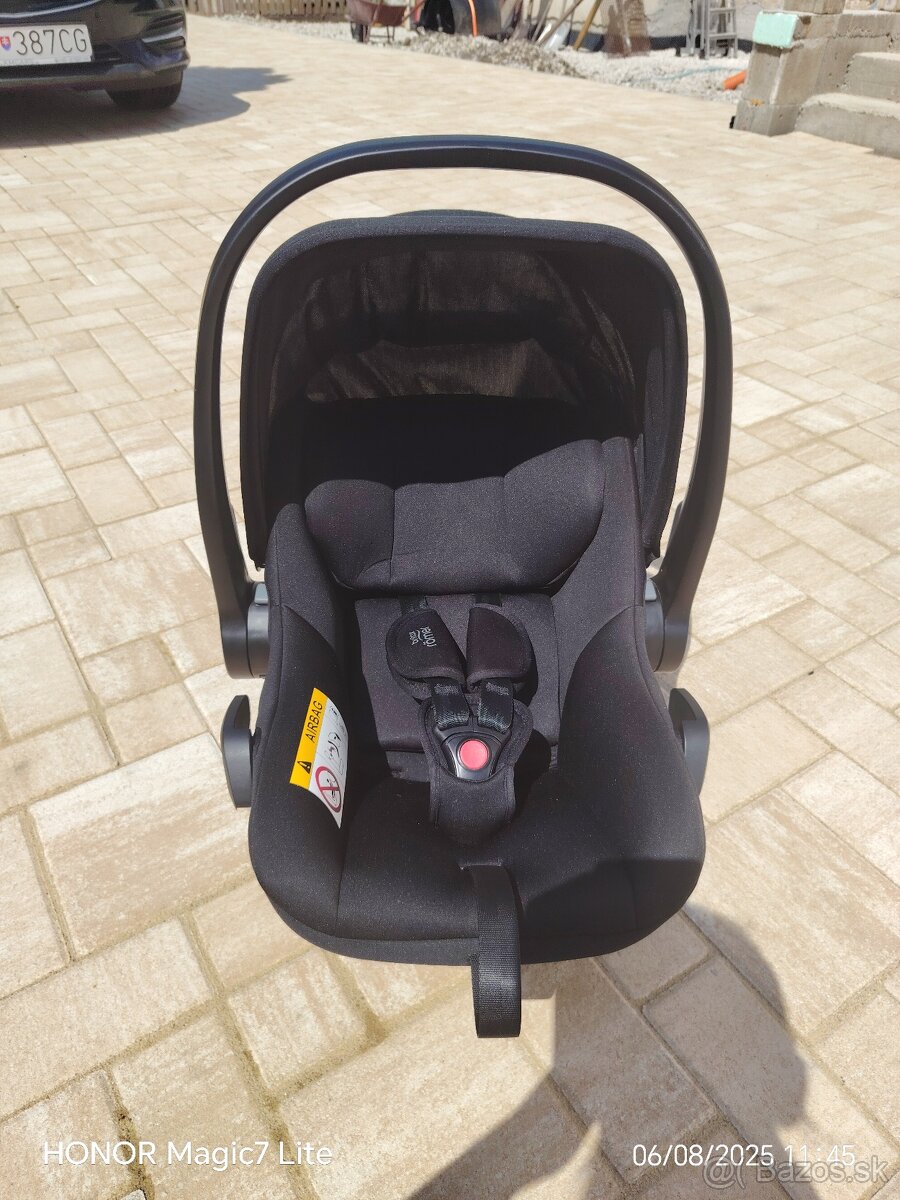 Predám autosedačku 0-13 kg Britax Romer