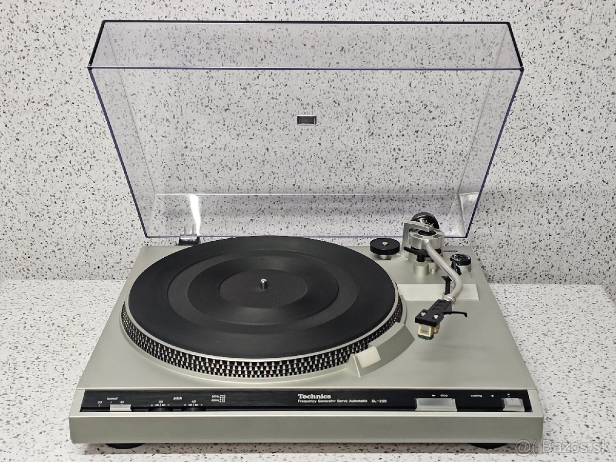 Gramofon Technics MODEL SL-220 》AUTOMATIC TURNTABLE SYSTEM