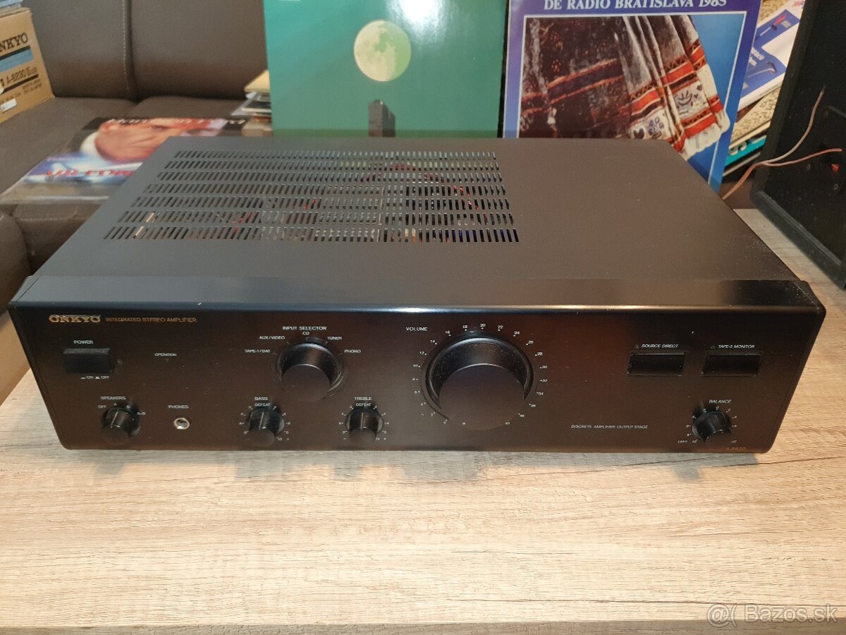 Onkyo A 8820 zosilňovač