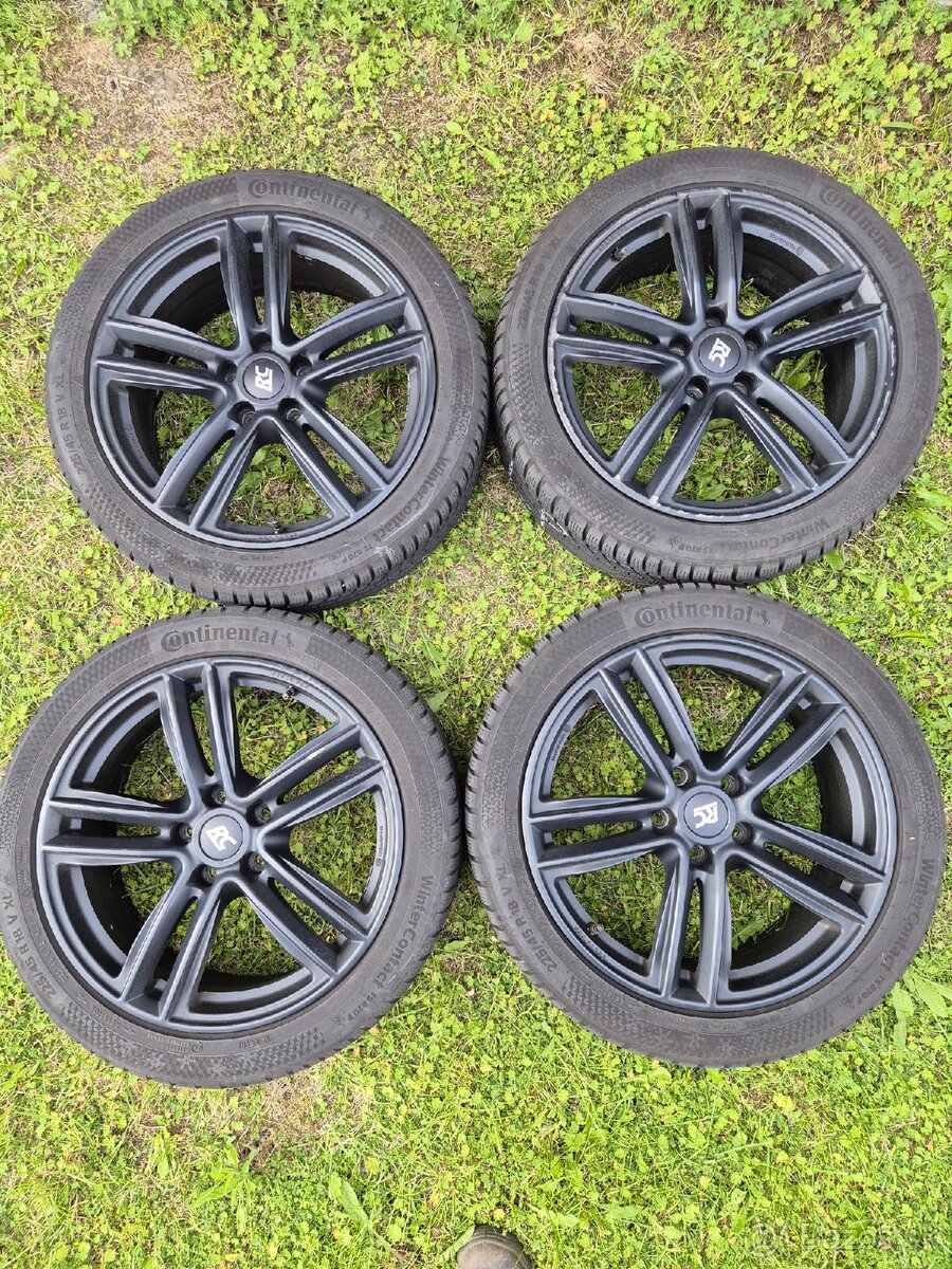 Disky 18" Volkswagen ,zimne gumy