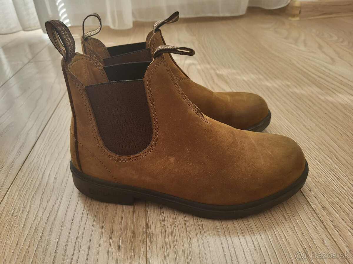 Zimné chelsea čižmičky zn. Blundstone v. 36