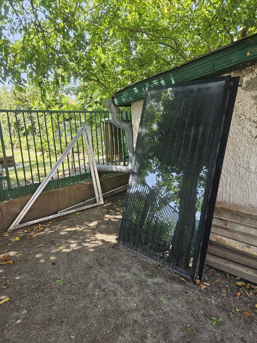 Predám solárne panely – výborný stav