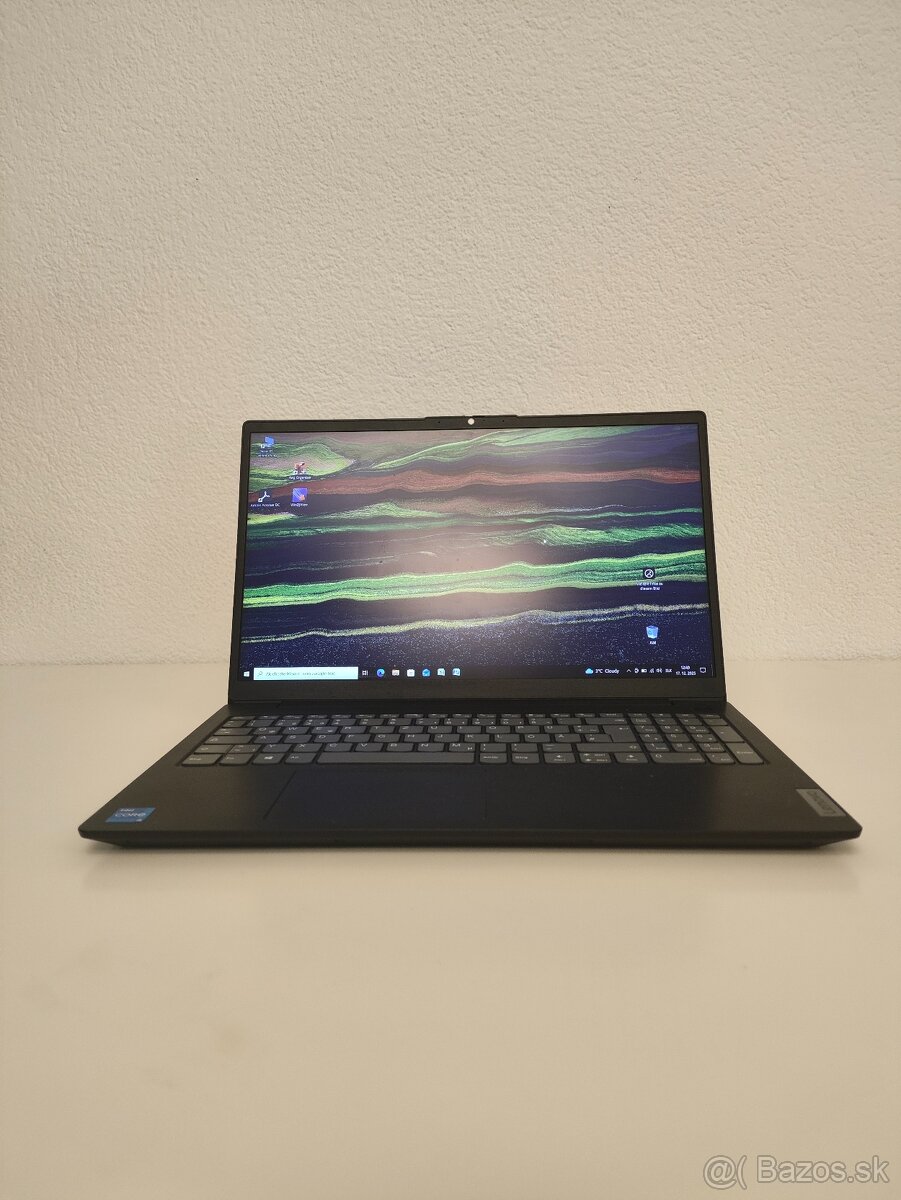 Lenovo V15 G2 | i5-1135G7 | 8 → 32 GB RAM | 512 → 1 TB SSD