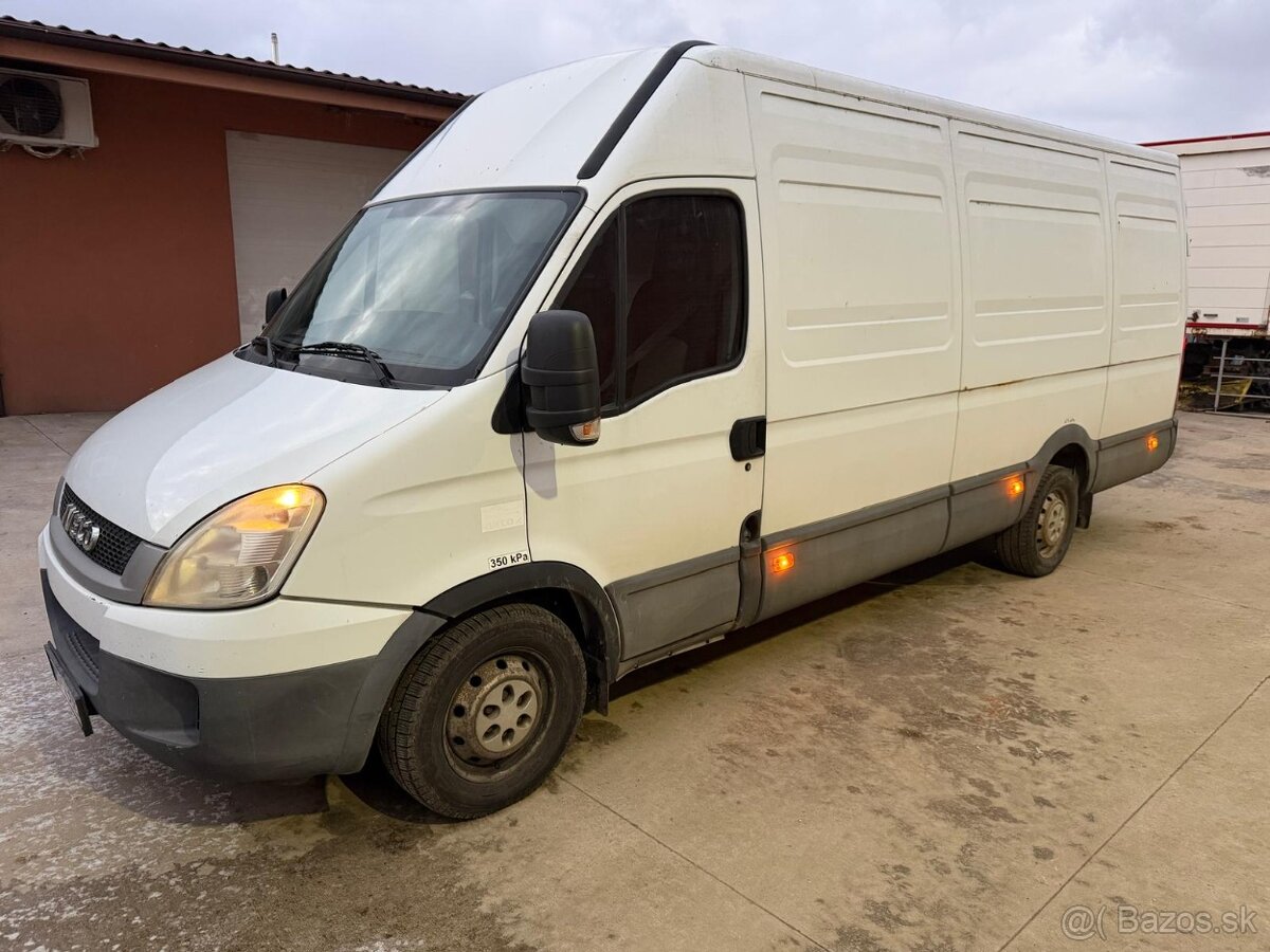 Iveco Daily 3.0 35S18