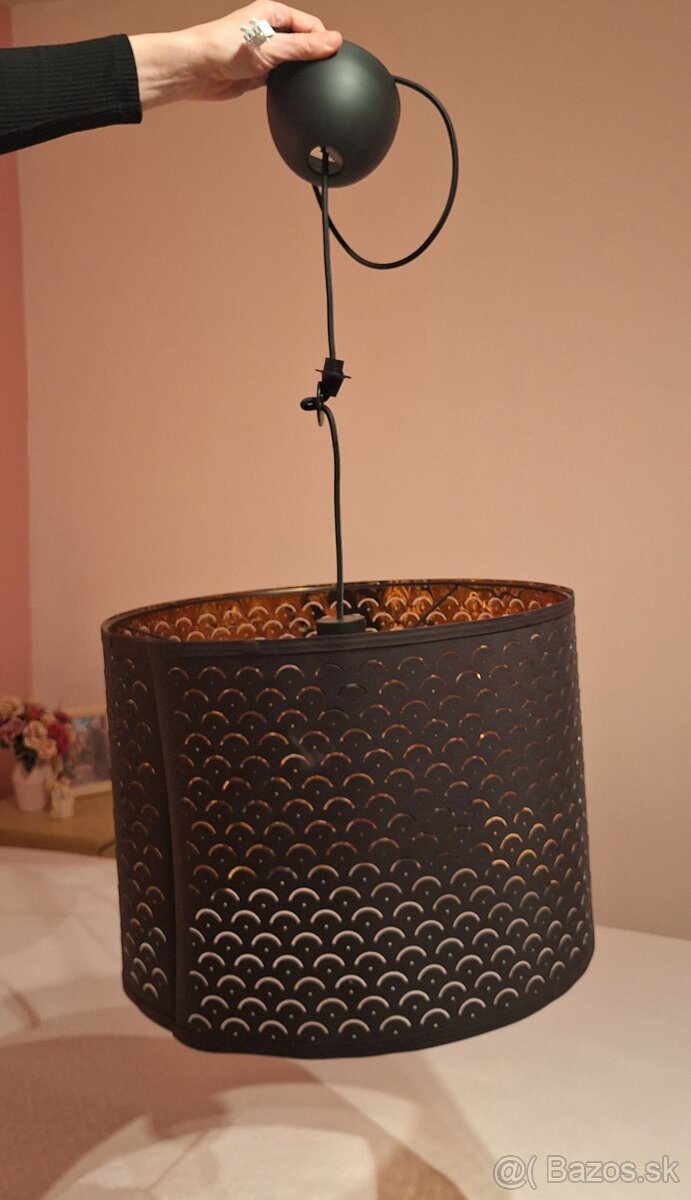 Nepoužívaný luster