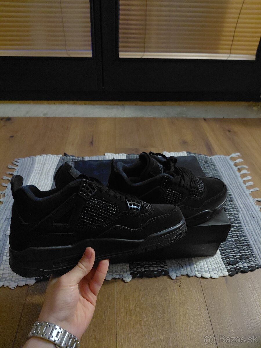 Jordan 4 Retro Black Cat