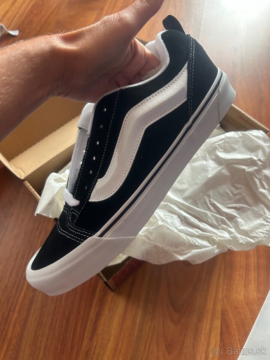 Vans knuschool veľkosť 45