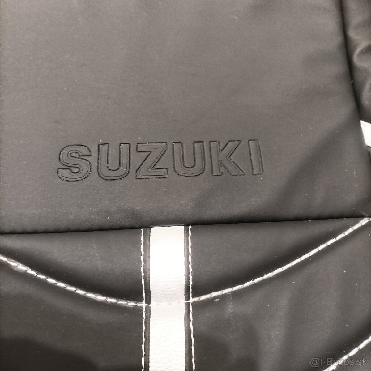 Predam Nove potahy Suzuki Samurai