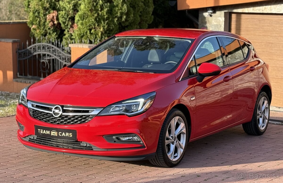 Opel Astra 1.6 CDTI TOP výbava