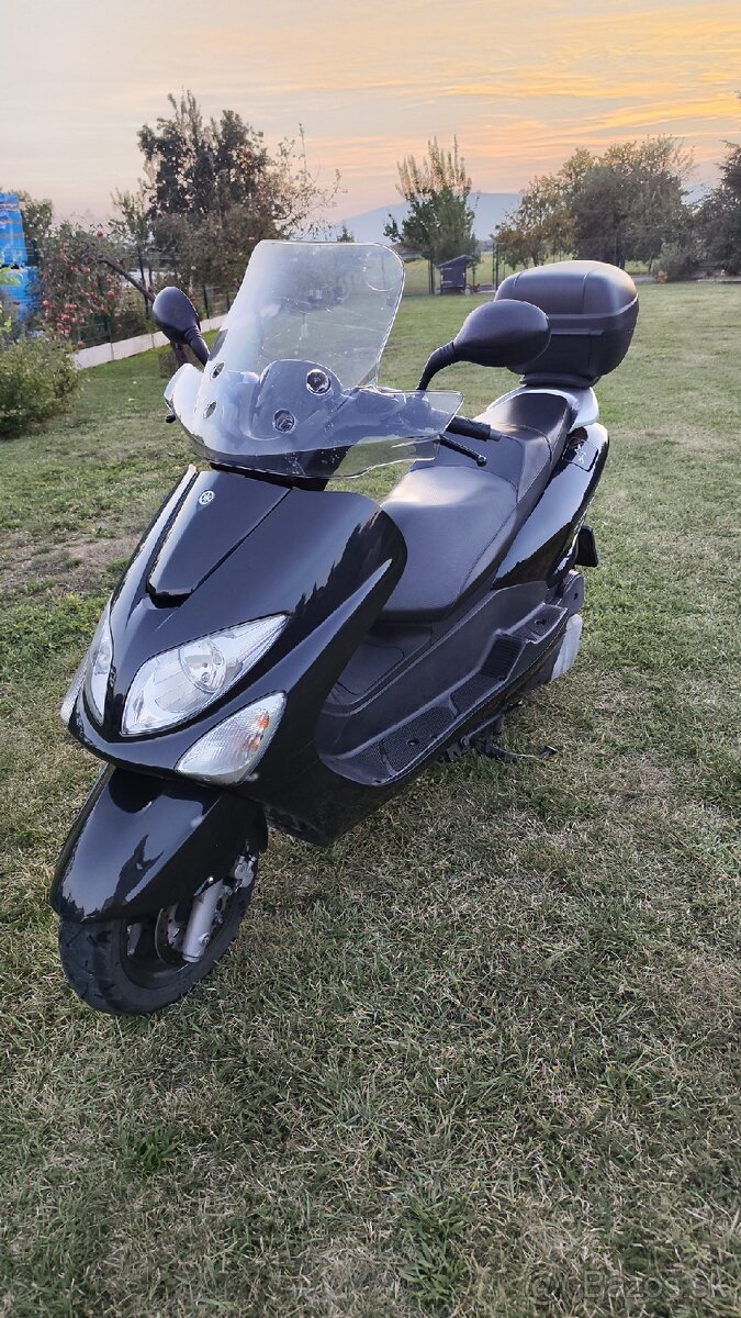 Yamaha Majesty 125