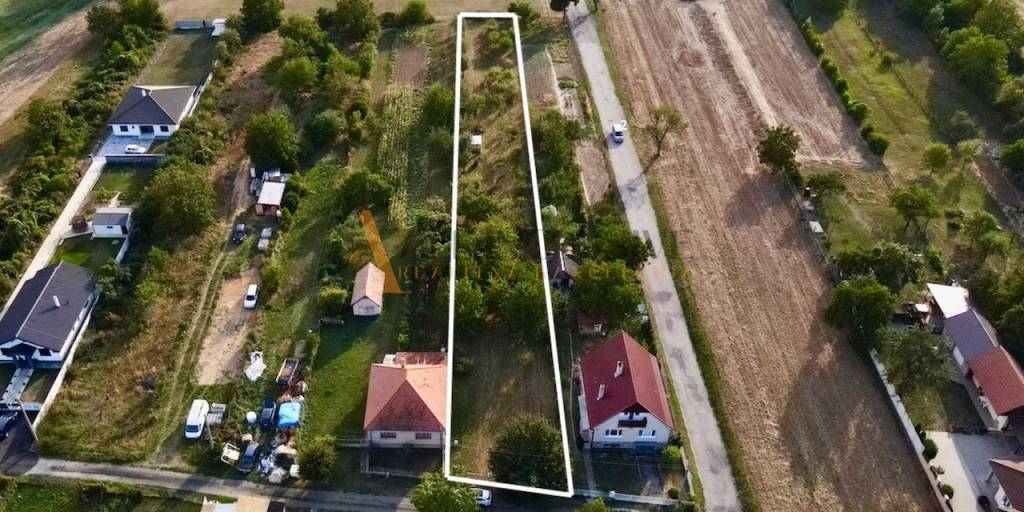 ALL INCLUSIVE | POZEMKY - ZÁHRADY | BLESOVCE | TOPOĽČANY