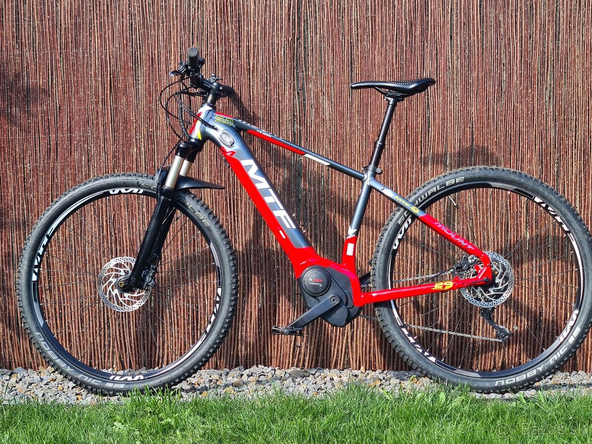 Horský elektrobicykel Mount 9.0 (19) BB
