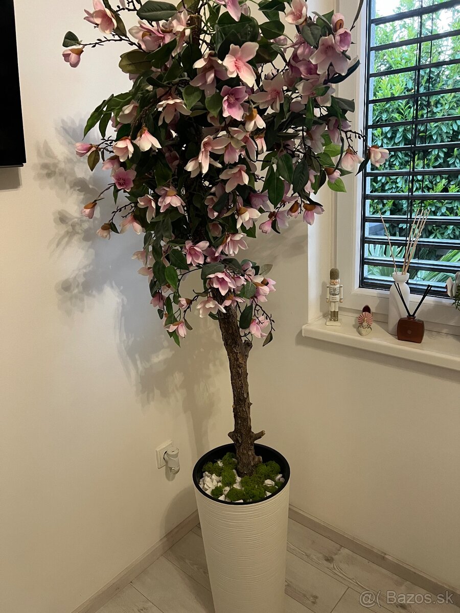 Umely strom magnolia