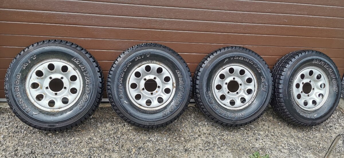 Kolesá 235/75/R15
