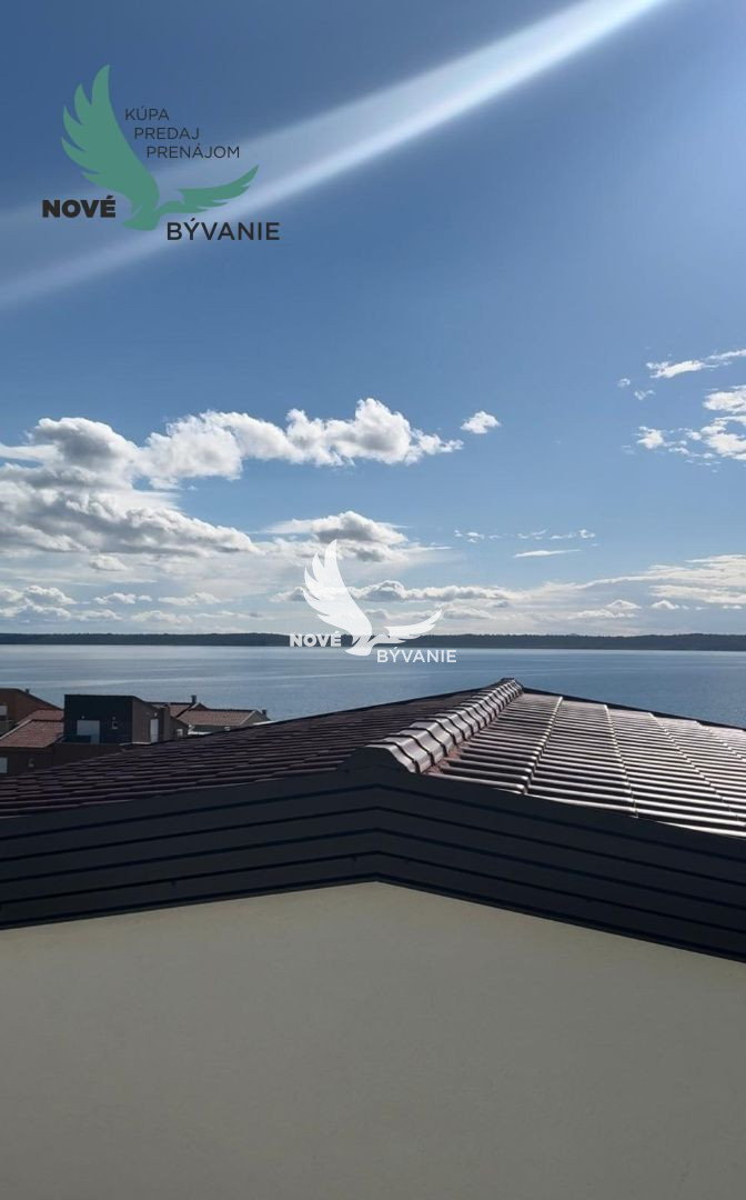 Exkluzívne dom 2x apartmán, 150m od mora a výhľadom na more