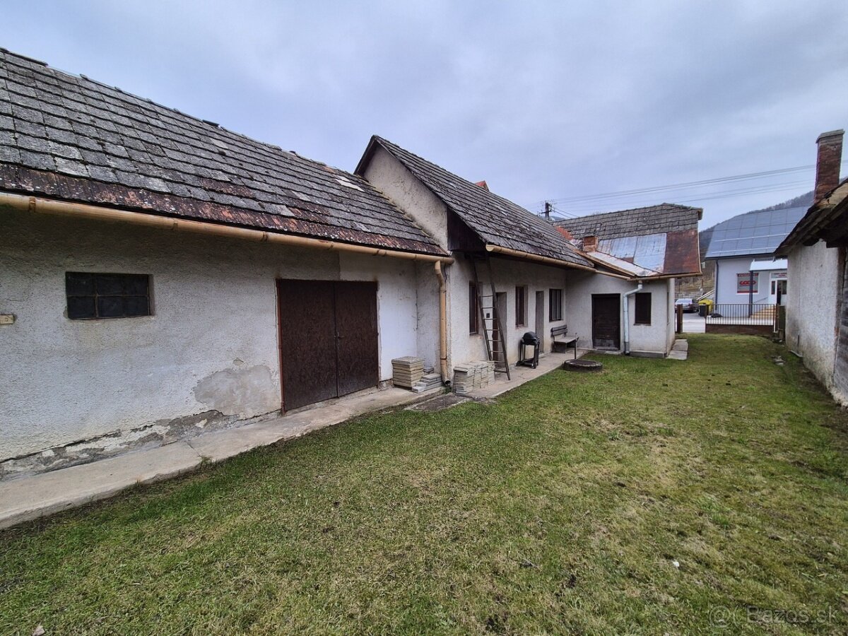Rodinný dom v pôvodnom stave / 333 m2 / - Súľov