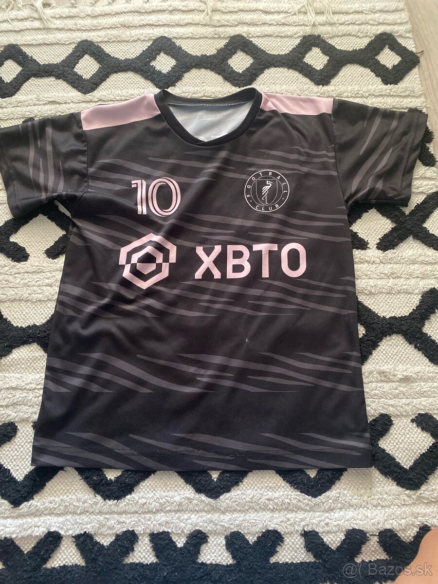 Messi dres