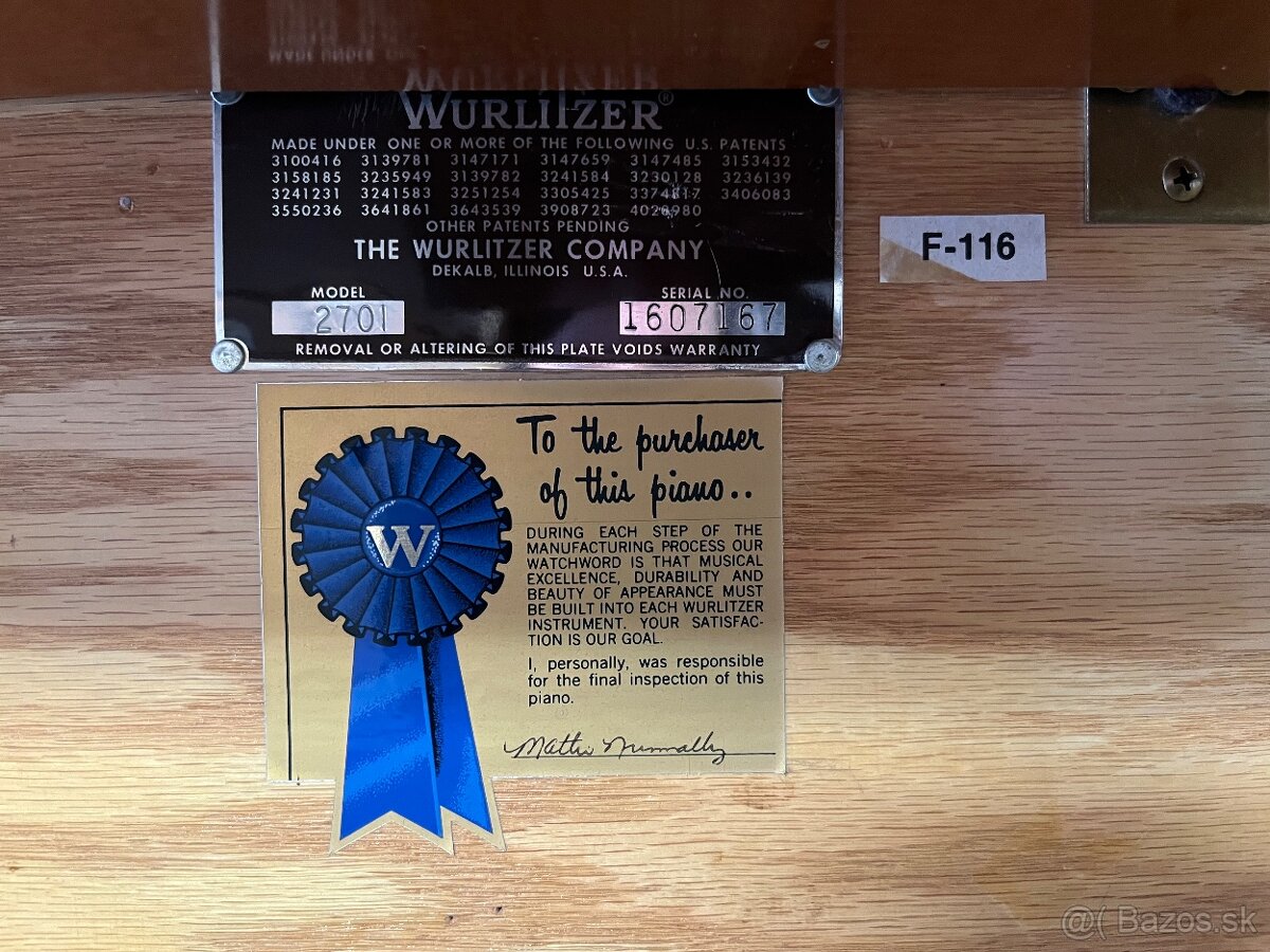 Klavír zn. Wurlitzer