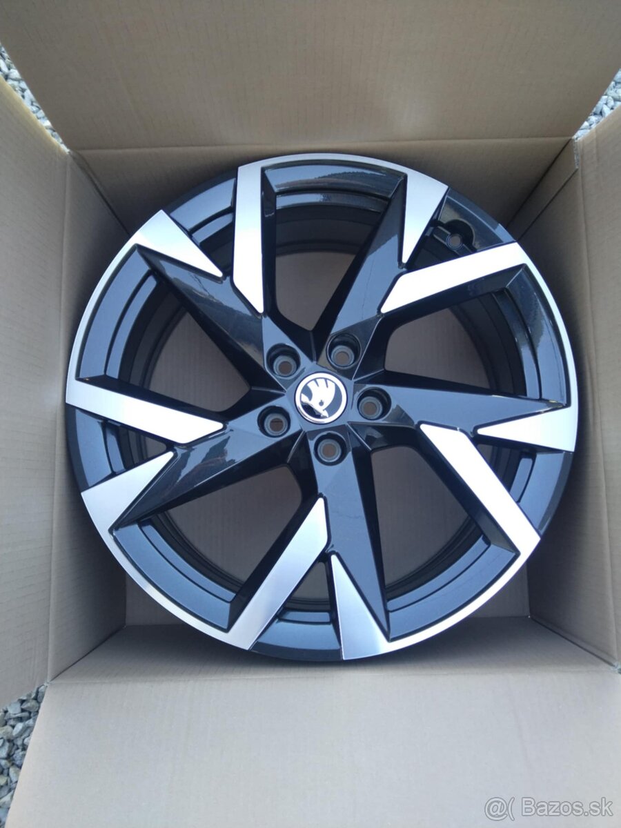 19" originál SUPERB 3,4 100 % stav + letné pneu.