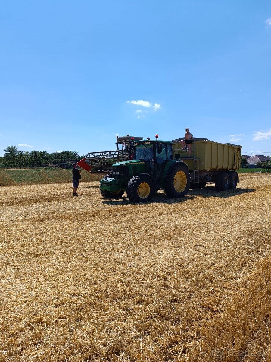 John Deere 6320