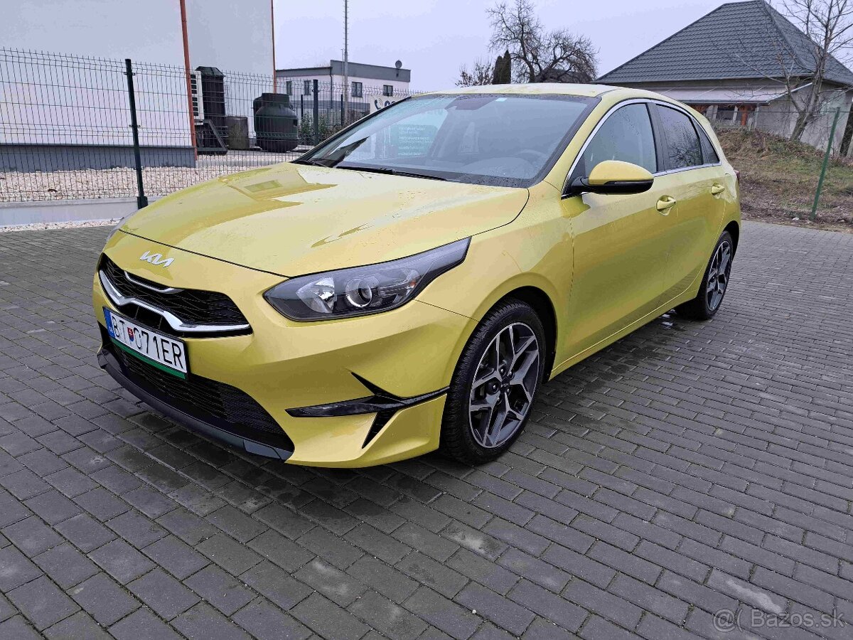 Kia Ceed Hatchback, 1.5L, 118kW, 2022