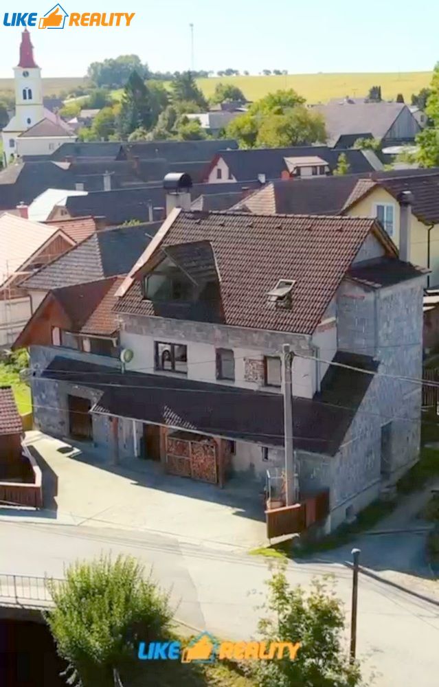 Podnikateľský objekt v Mošovciach – pálenica, pohostinstvo a