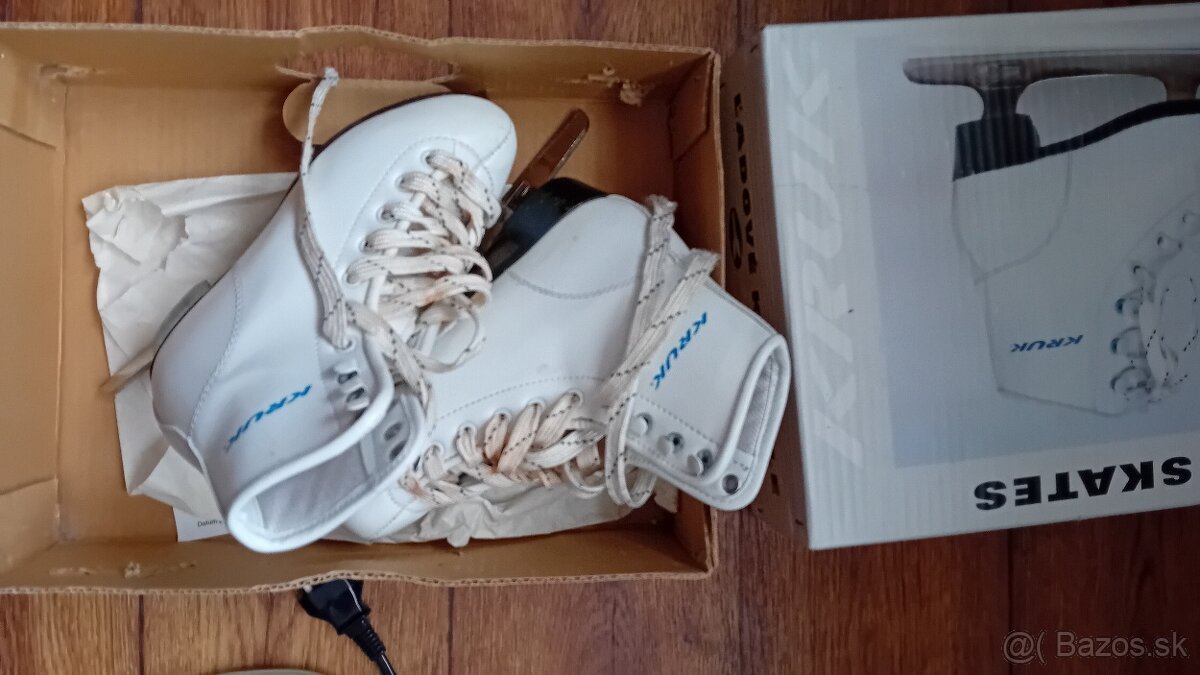 Dievčenské korčule