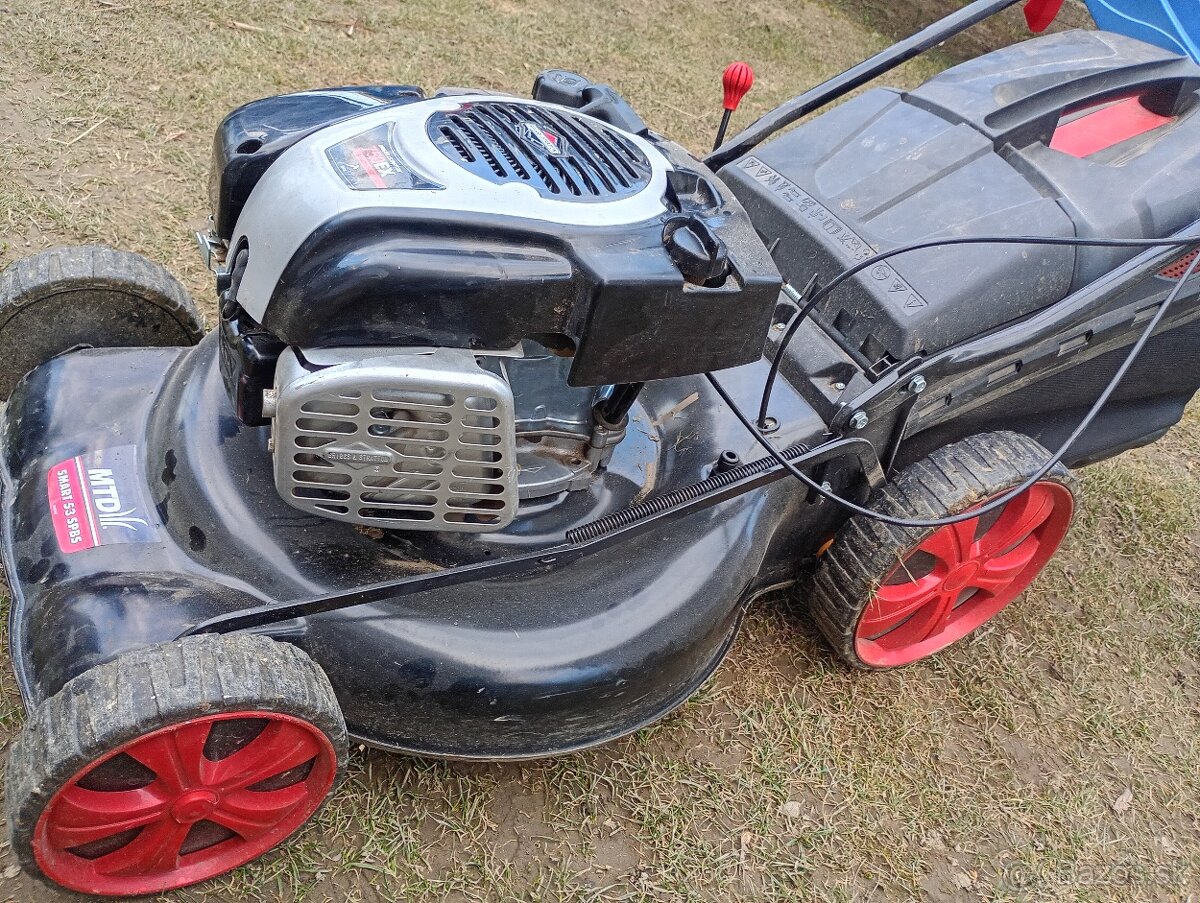 Motorová kosačka MTD Smart 53 SPBS