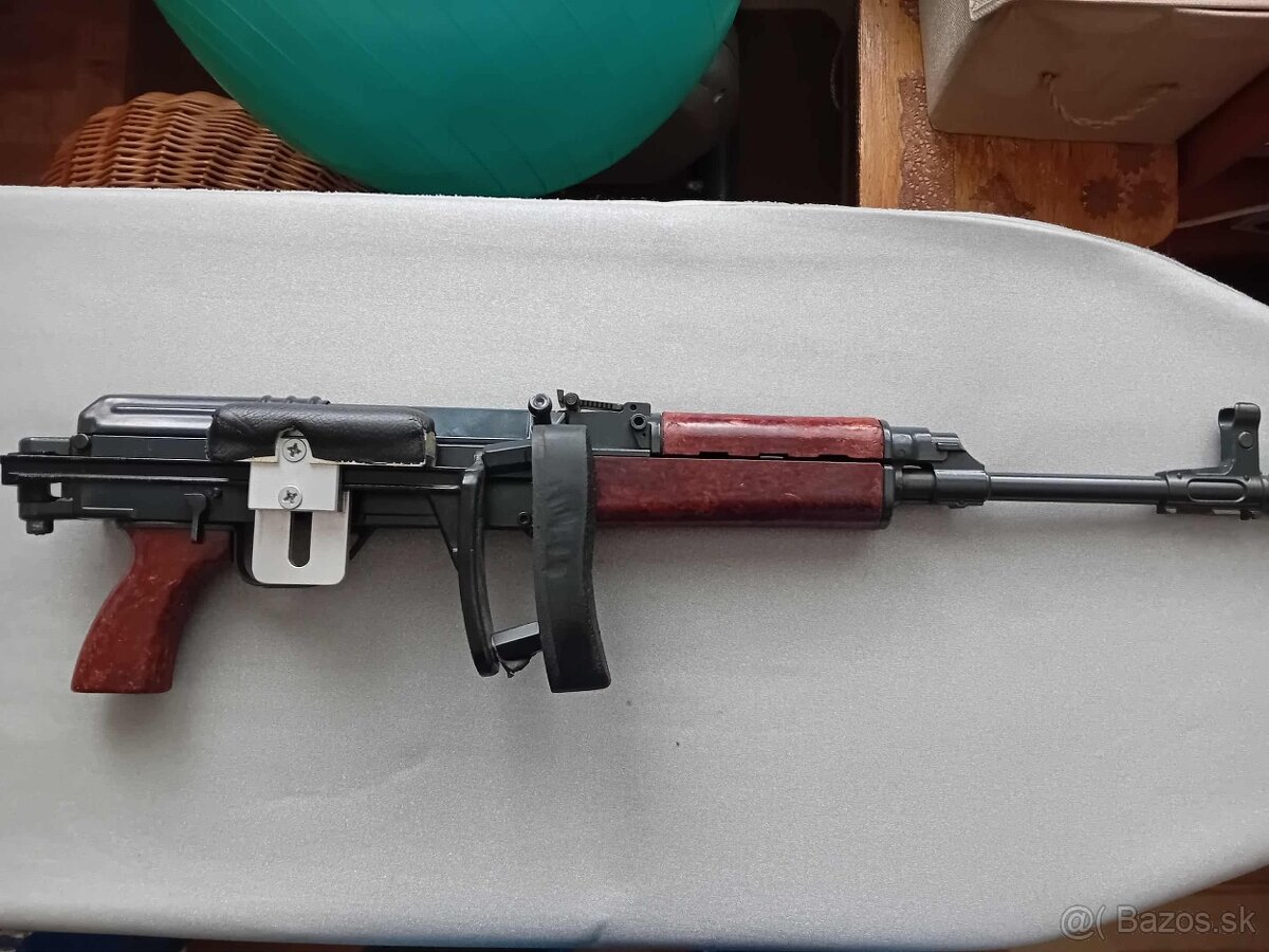 Predám SA vz 58 - NUTNÁ VÝNIMKA