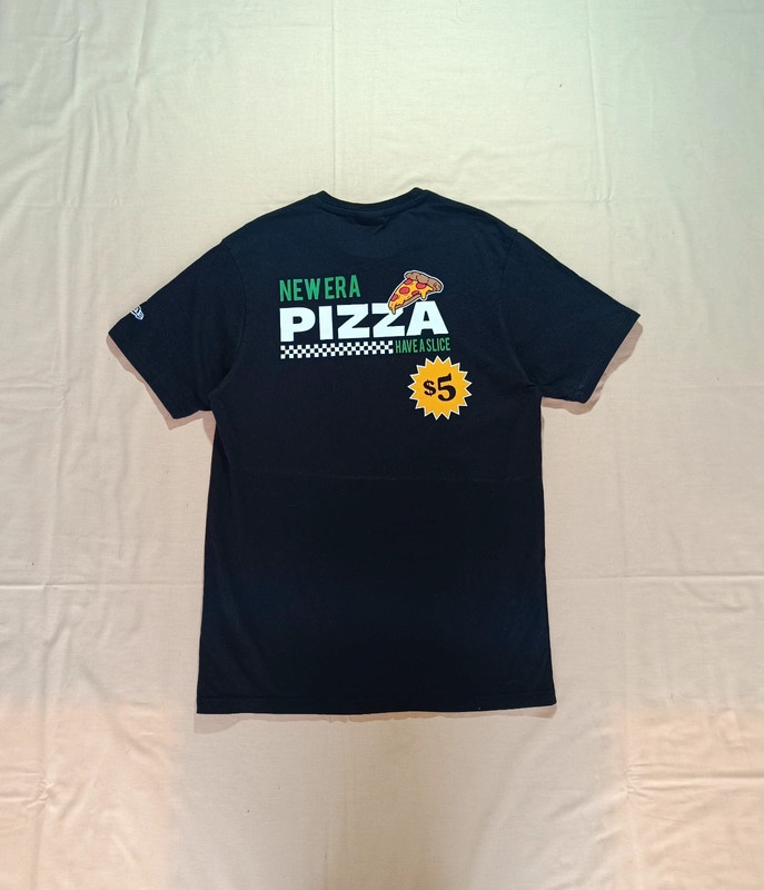 New Era čierne tričko s potlačou Pizza have a slice M