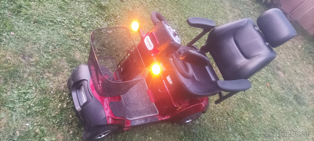 Elektrický 4-kolesový vozík pre seniorov Esprit