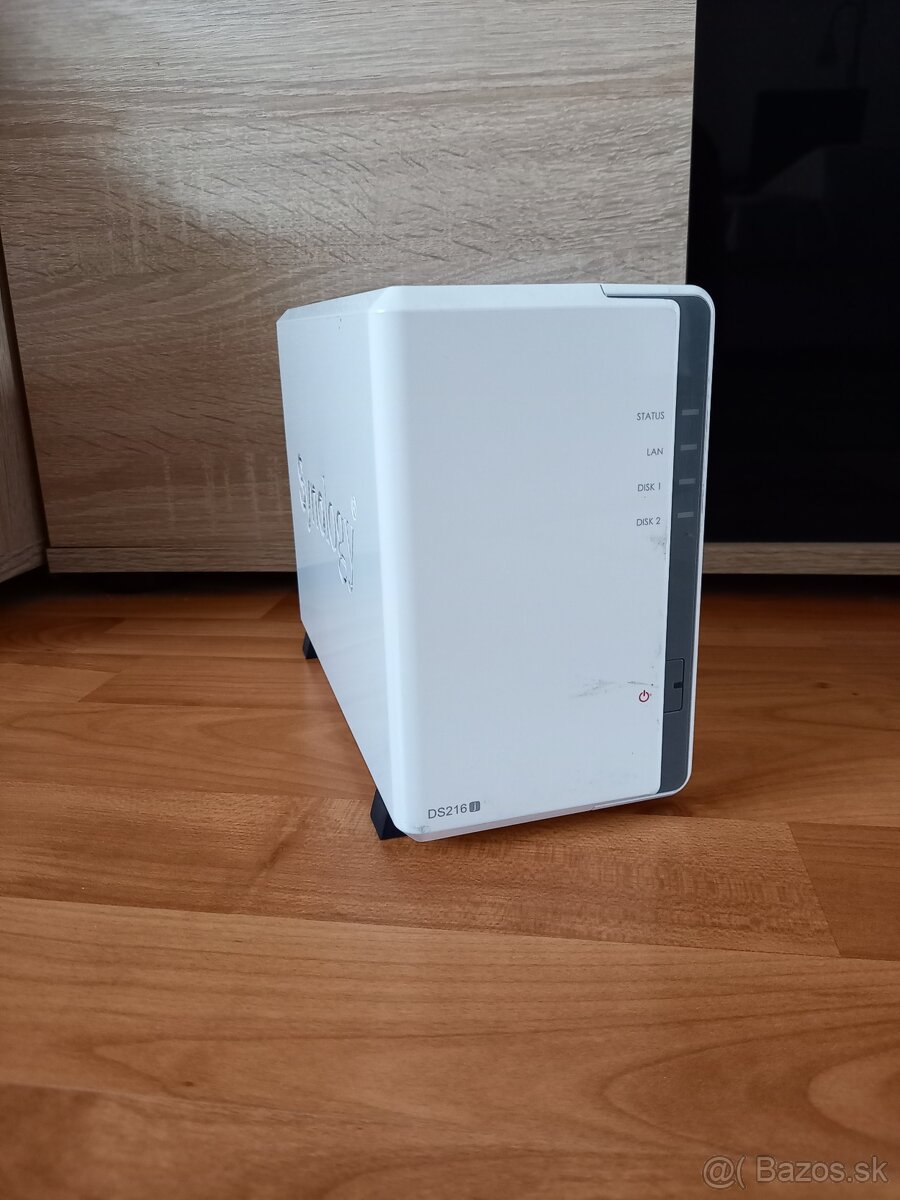 Predám Synology NAS DS216j + 2x1GB HDD