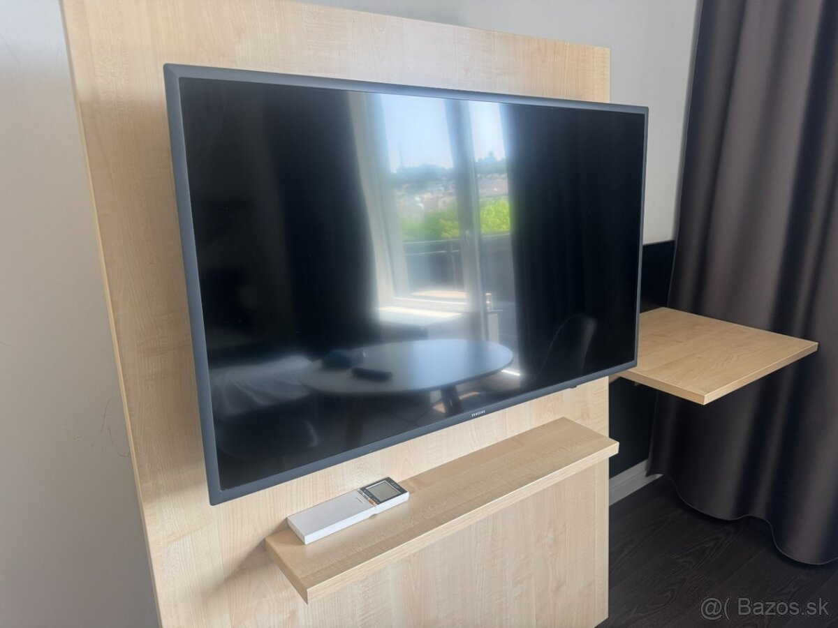 Predám 40 palcový TV Samsung