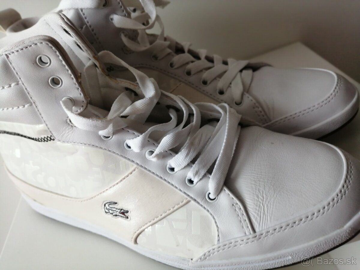 LACOSTE