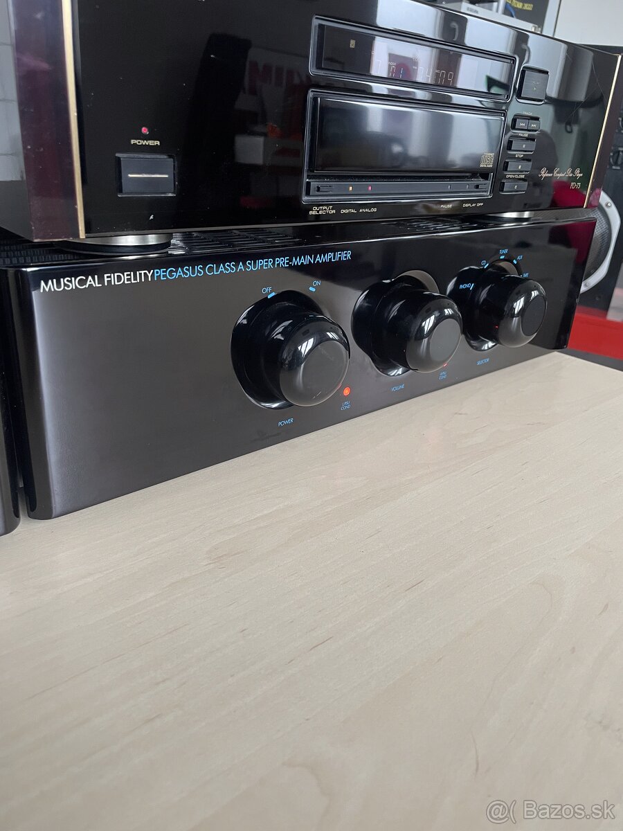 Musical Fidelity A1000 Pegasus Trida A