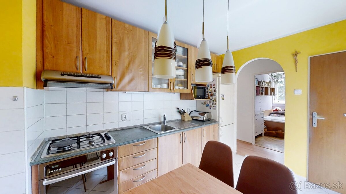Priestranný 4-izbový byt (87 m²) centrum